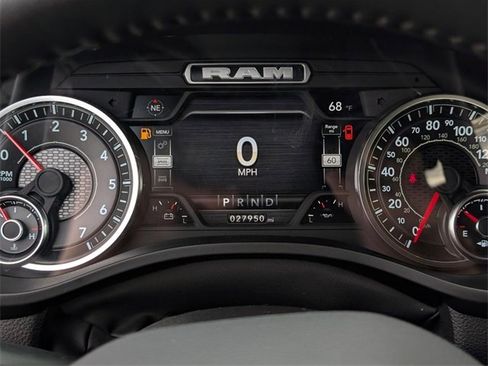 Used 2024 RAM 1500 Laramie image 13