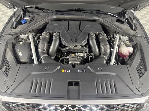 Used 2024 Genesis GV70 3.5T Sport w/ Sport Prestige Package image 12