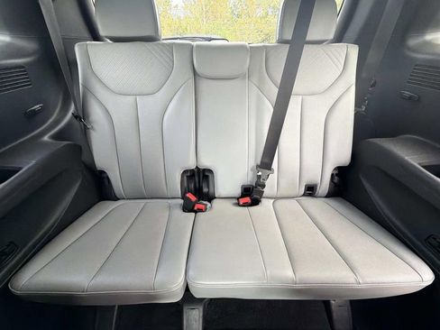 Used 2023 Hyundai Palisade SEL image 17