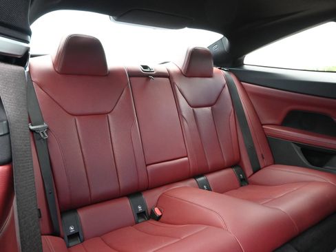 Used 2022 BMW 430i Coupe w/ M Sport Package RWD image 23