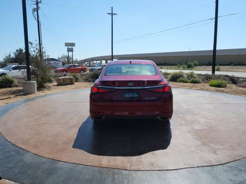 Used 2020 Lexus ES 350 w/ Premium Package image 3