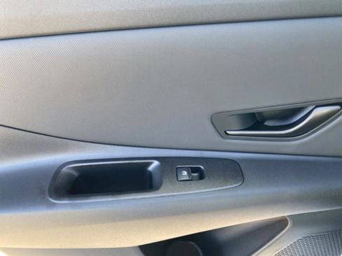 New 2026 Hyundai Elantra Sport FWD image 22
