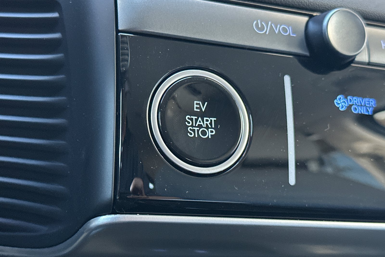 New 2027 Hyundai Ioniq 5 SEL RWD image 23