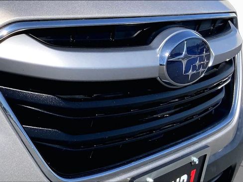 Used 2020 Subaru Outback Premium AWD/4WD image 29