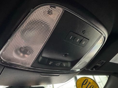 Used 2019 Dodge Durango R/T w/ Technology Group image 39