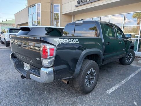 Used 2020 Toyota Tacoma TRD Off-Road image 5