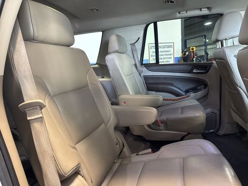 Used 2016 Chevrolet Tahoe LTZ AWD/4WD image 34