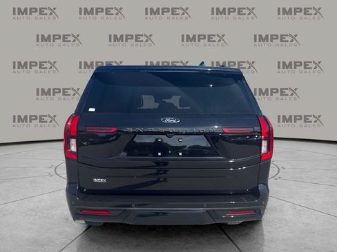 Used 2025 Ford Expedition Tremor AWD/4WD image 4