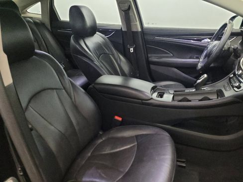 Used 2017 Buick LaCrosse Premium w/ Driver Confidence Package #2 FWD image 21
