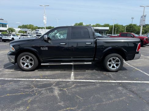 Used 2017 RAM 1500 Laramie AWD/4WD image 8