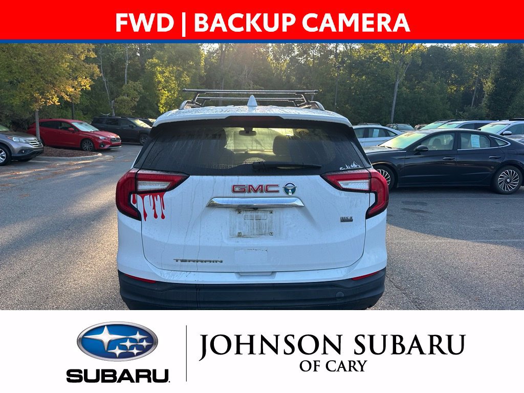Used 2022 GMC Terrain SLE w/ Driver Convenience Package FWD image 4