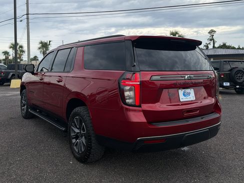 Used 2021 Chevrolet Suburban Z71 AWD/4WD image 7