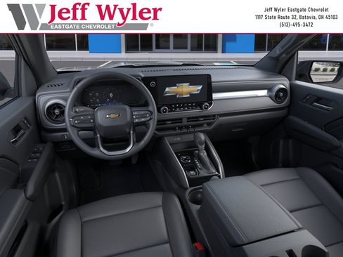 New 2026 Chevrolet Colorado LT w/ LT Convenience Package AWD/4WD image 16