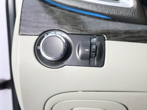 Used 2016 Buick Encore FWD image 33