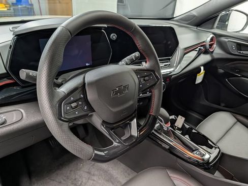 New 2026 Chevrolet Trax RS w/ Driver Confidence Package FWD image 18
