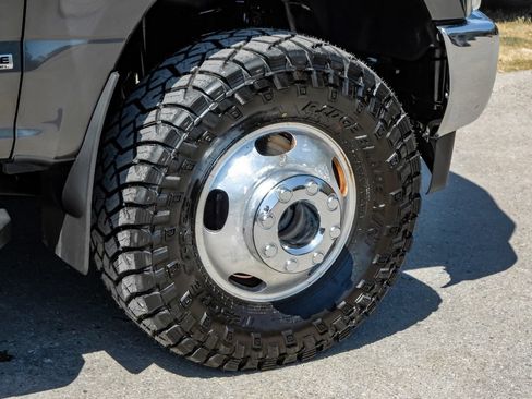 Used 2019 Ford F350 Lariat w/ Lariat Ultimate Package AWD/4WD image 62