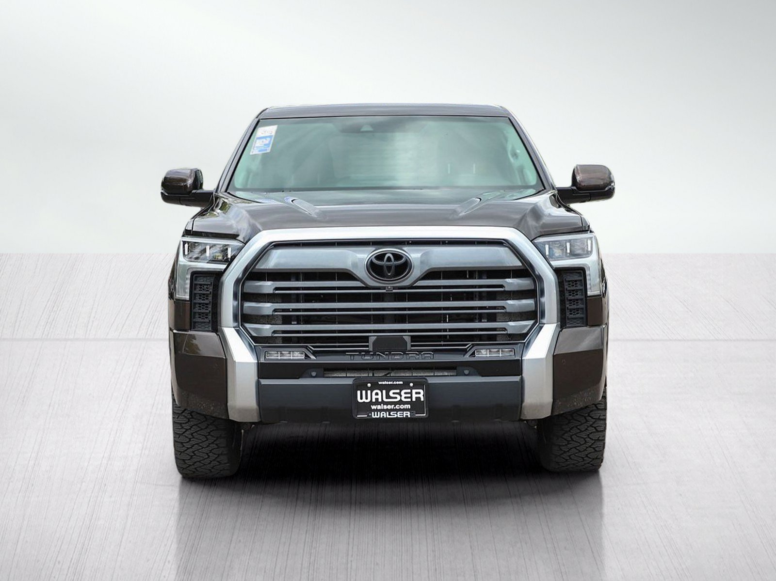 Used 2024 Toyota Tundra Limited AWD/4WD image 8