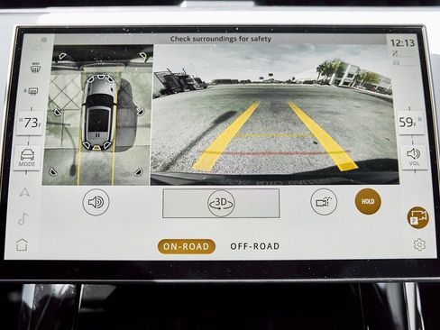 Used 2025 Land Rover Range Rover Sport Dynamic SE image 70