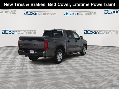 Used 2024 Toyota Tundra SR5 w/ SR5 Convenience Package AWD/4WD image 8