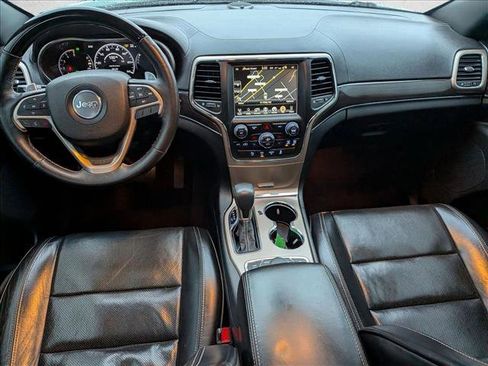 Used 2016 Jeep Grand Cherokee Overland image 18
