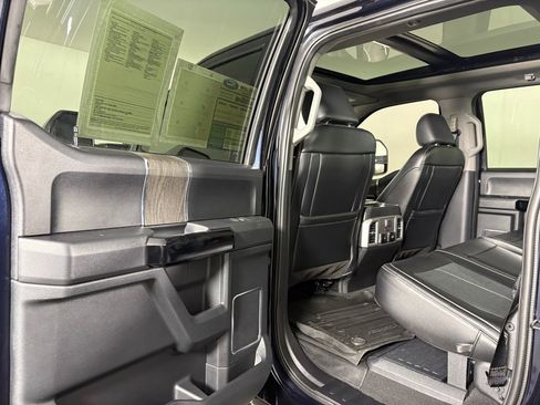 Used 2021 Ford F250 Lariat w/ Lariat Ultimate Package image 27