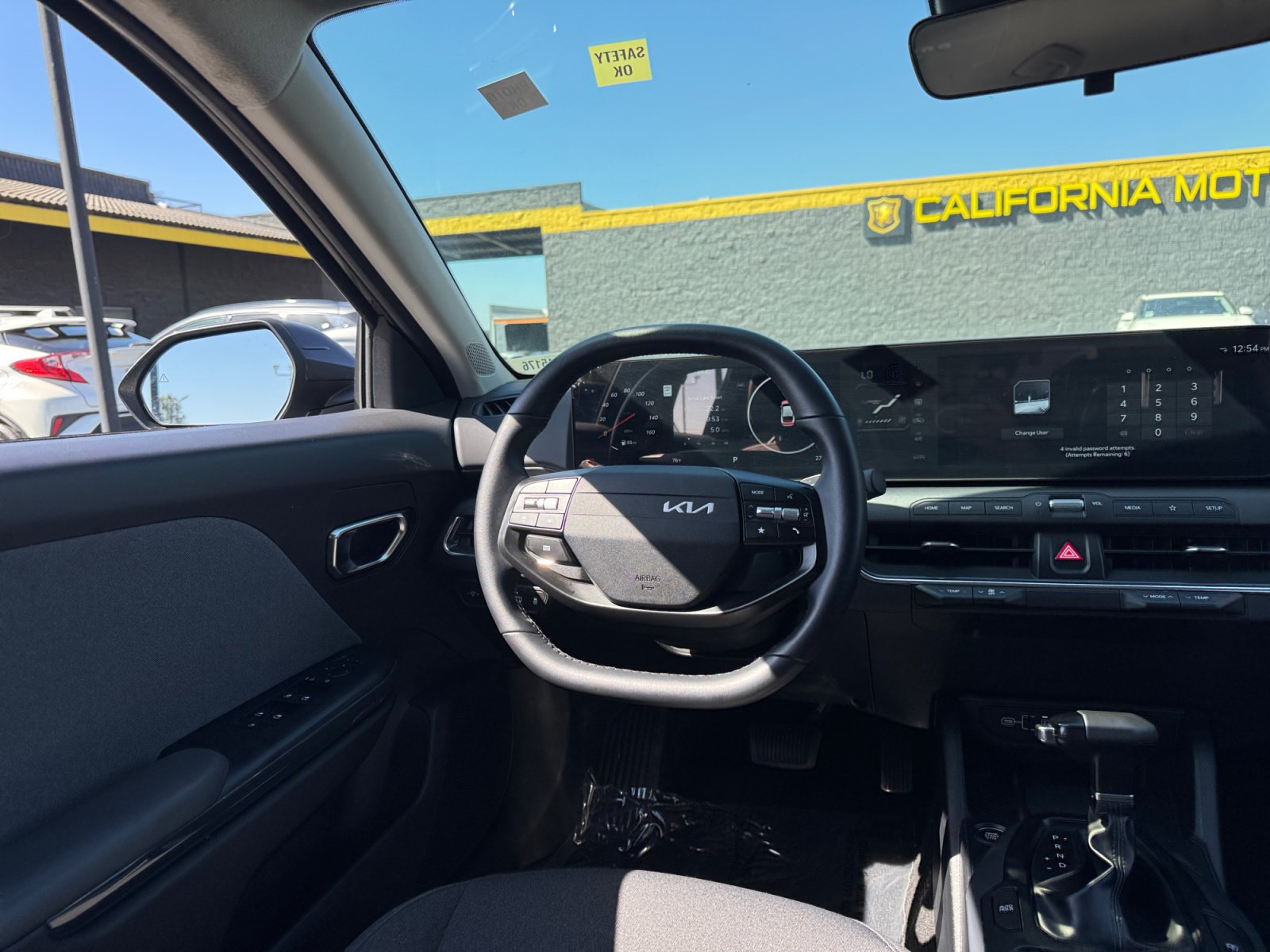 Used 2025 Kia K4 EX FWD image 18