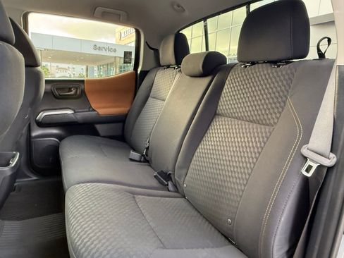 Used 2020 Toyota Tacoma SR5 image 27