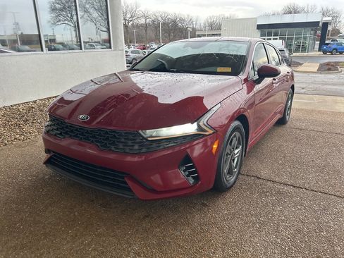 Used 2021 Kia K5 LXS image 1