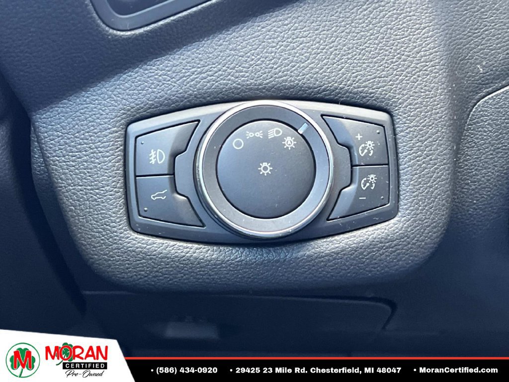 Used 2019 Ford Escape SE FWD image 27