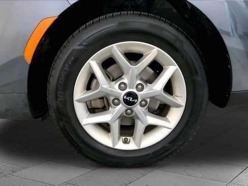 Certified 2023 Kia Soul S FWD image 9