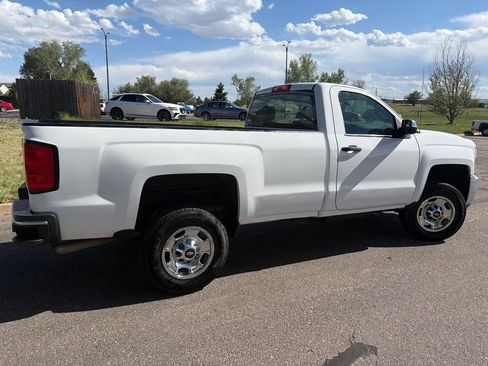Used 2016 Chevrolet Silverado 2500 W/T RWD image 4