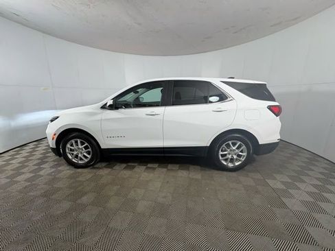 Certified 2024 Chevrolet Equinox LT w/ LPO, Floor Liner Package image 3