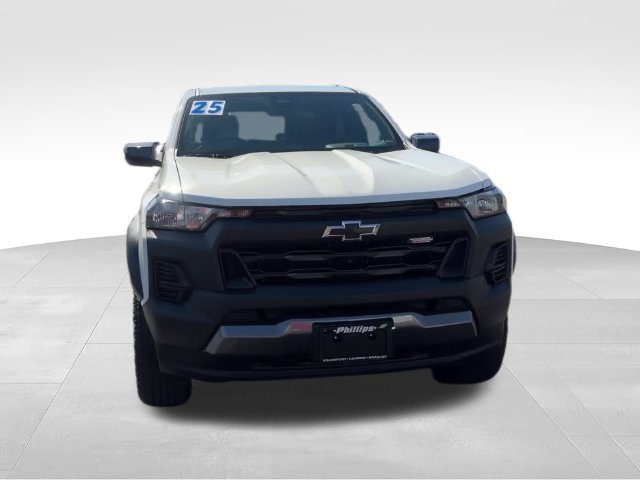 Used 2025 Chevrolet Colorado Trail Boss AWD/4WD image 8