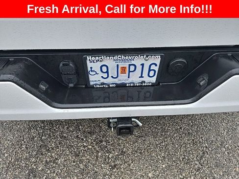 Used 2026 Chevrolet Silverado 1500 Custom AWD/4WD image 18