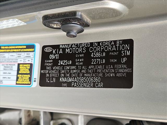 Used 2011 Kia Optima EX FWD image 24
