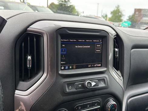 Used 2021 Chevrolet Silverado 1500 Custom image 14