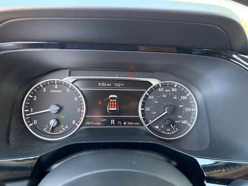 Certified 2025 Nissan Pathfinder SV w/ Cargo Package AWD/4WD image 29