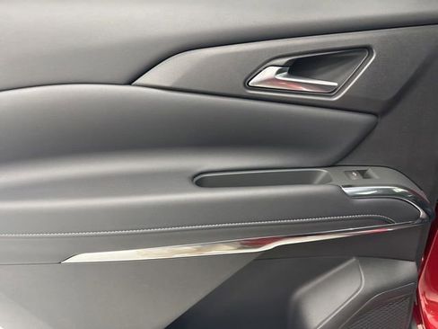 New 2026 Chevrolet Traverse LT w/ Sun and Wheel Package FWD image 25