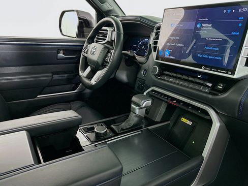 Used 2024 Toyota Tundra Platinum image 28