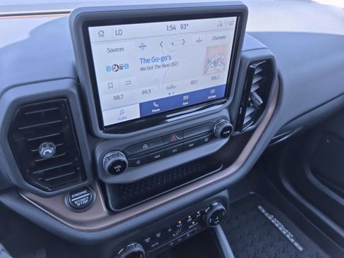 Used 2023 Ford Bronco Sport Outer Banks AWD/4WD image 27