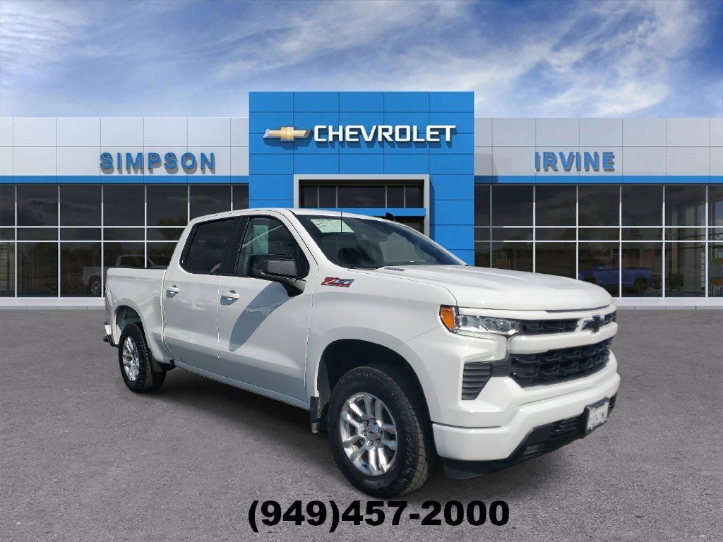 Used 2026 Chevrolet Silverado 1500 RST w/ Convenience Package II AWD/4WD image 2