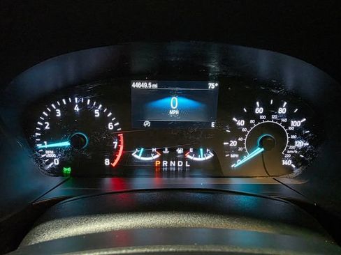 Used 2022 Ford Escape SE w/ SE Sport Appearance Package FWD image 17