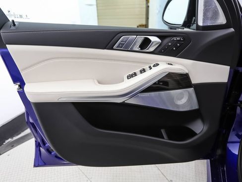 New 2027 BMW X7 M60i AWD/4WD image 9
