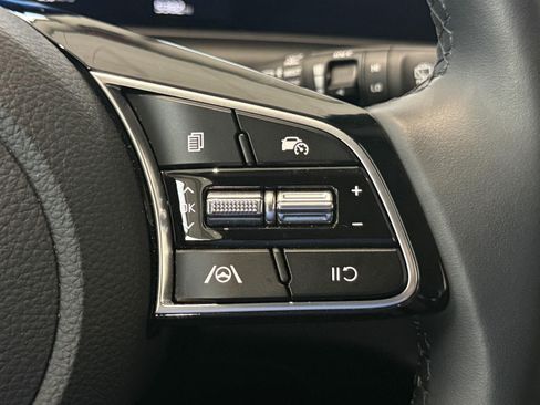Used 2025 Kia Seltos X-Line AWD/4WD image 30