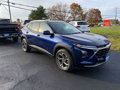 Certified 2024 Chevrolet Trax LT w/ Driver Confidence Package