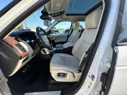 Used 2016 Land Rover Range Rover Supercharged image 11