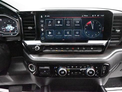 Used 2024 GMC Sierra 1500 SLT w/ SLT Premium Plus Package AWD/4WD image 14
