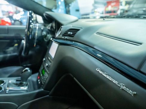 Used 2014 Maserati GranTurismo Sport RWD image 35