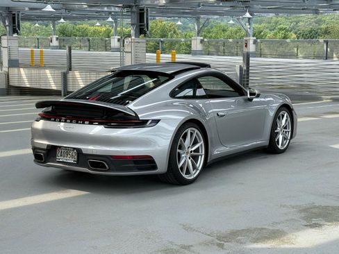Used 2024 Porsche 911 Carrera w/ Premium Package RWD image 3