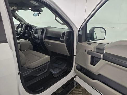 Used 2019 Ford F150 XLT w/ Equipment Group 302A Luxury image 32